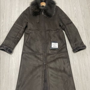 자고트 무스탕 코트