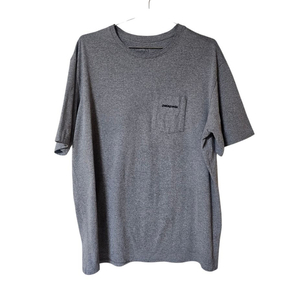파타고니아 회색 포켓 반팔티 L사이즈
