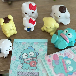 산리오 피규어+한교동 우산+한교동 떡메모지 세트 판매 (포차코, 폼폼푸린, 한교동, 키티) 이미지