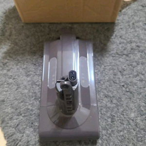 다이슨 무선청소기 V10 대용량 배터리 (새상품)