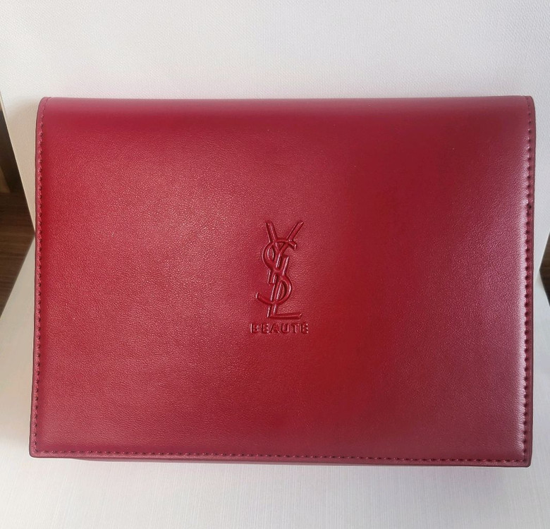 입생로랑 레드 플랫 파우치--1