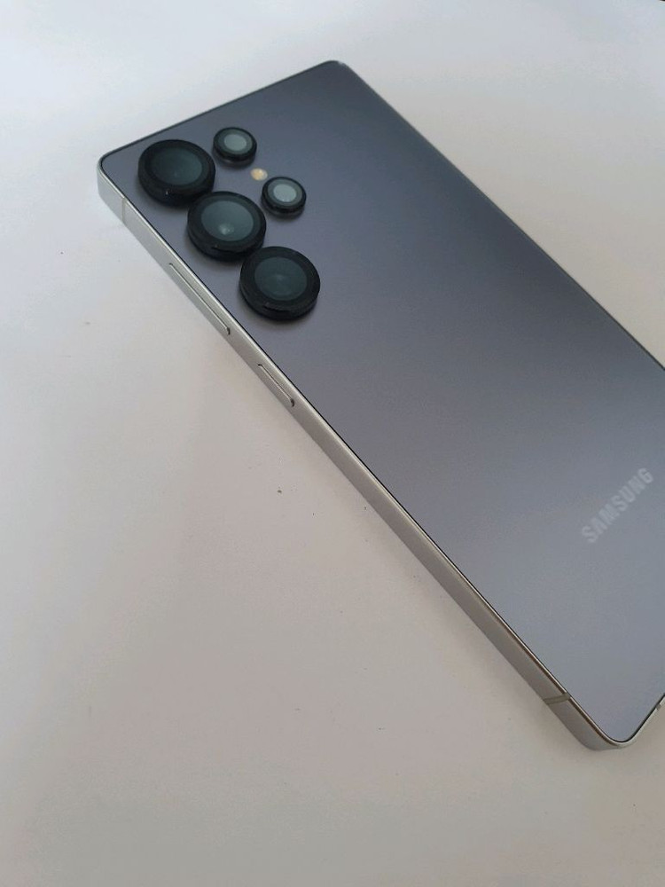 갤럭시S25울트라 SSS급 무잔상 아주깨끗 보증기간2027년까지--4