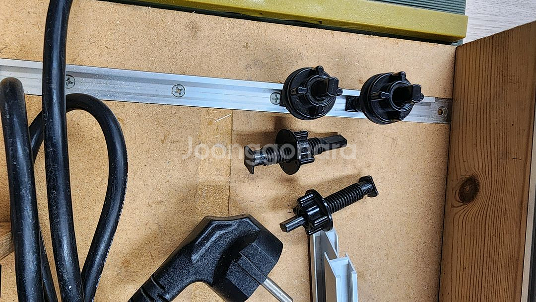 프록슨 미니 테이블쏘 세트--1