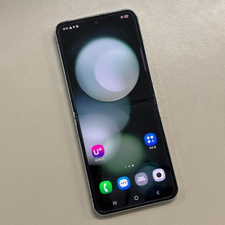 *대용량* 갤럭시Z플립5 민트색상 512용량 미파손 무잔상 상태좋은 특A급 단말기--1