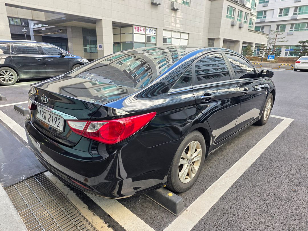 2010 YF소나타 LPi 수동 5단--5