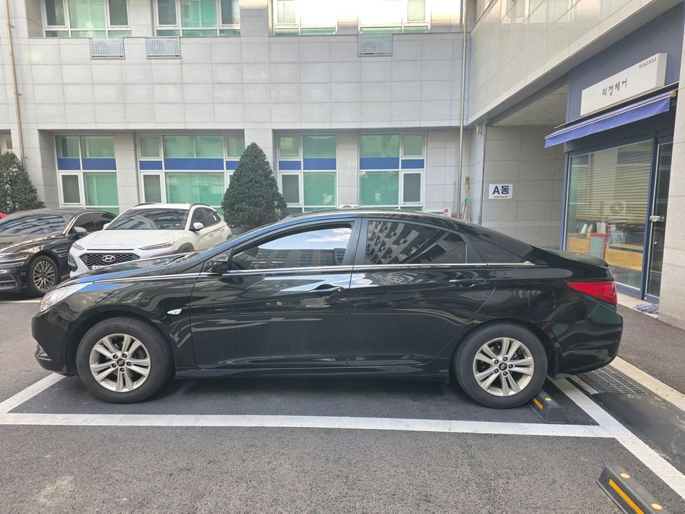 2010 YF소나타 LPi 수동 5단--2