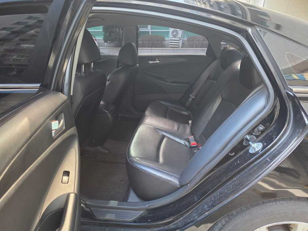 2010 YF소나타 LPi 수동 5단--7