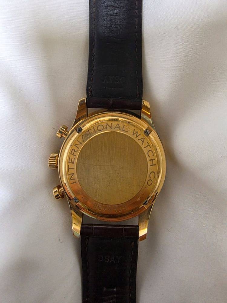 iwc 크로노그래프 시계 이미지