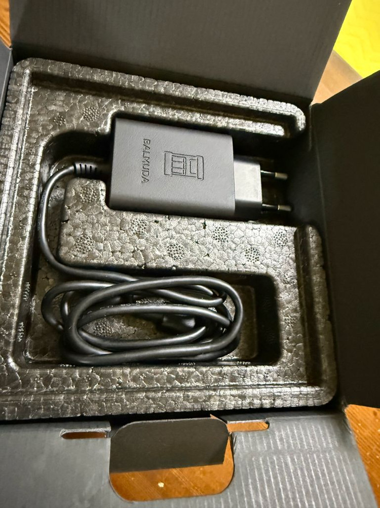 발뮤다 블루투스 스피커 거의 새제품 이미지