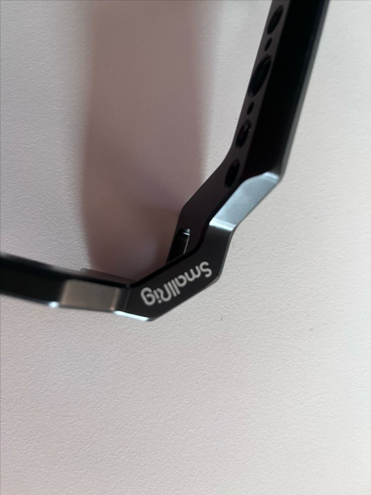 스몰리그 2982 캐논 R5,R6 케이지 팔아요.--2