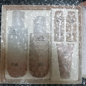 한율 빨간쌀 보습탄력 에센스 스킨 에멀젼 2종 세트