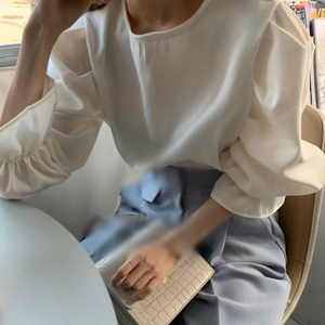 (무료배송) 퍼프 소매 여리 블라우스 아이보리