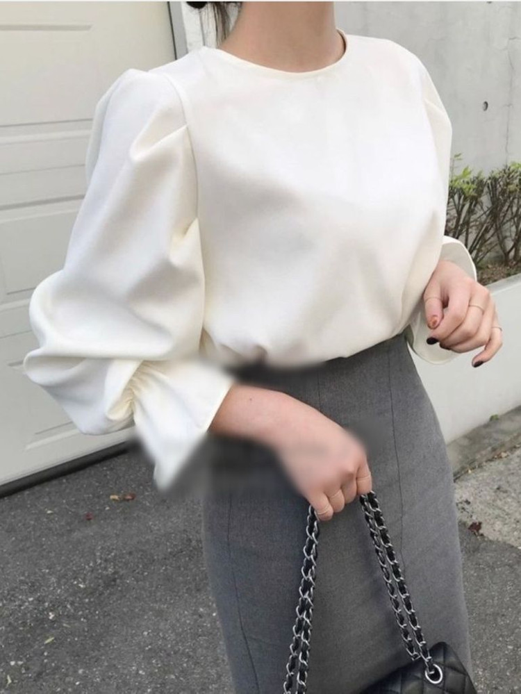 (무료배송) 퍼프 소매 여리 블라우스 아이보리--1