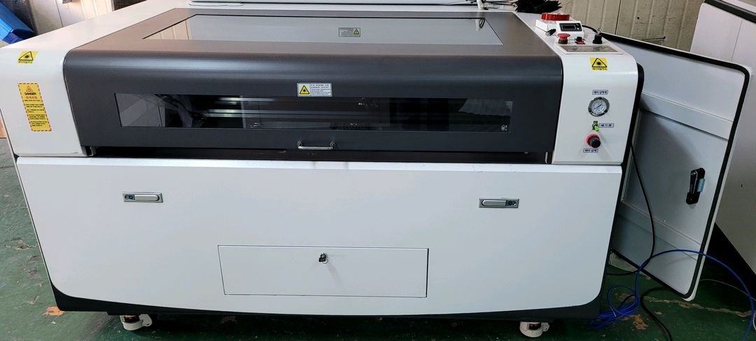 CO2 비전 레이저 커팅기--0