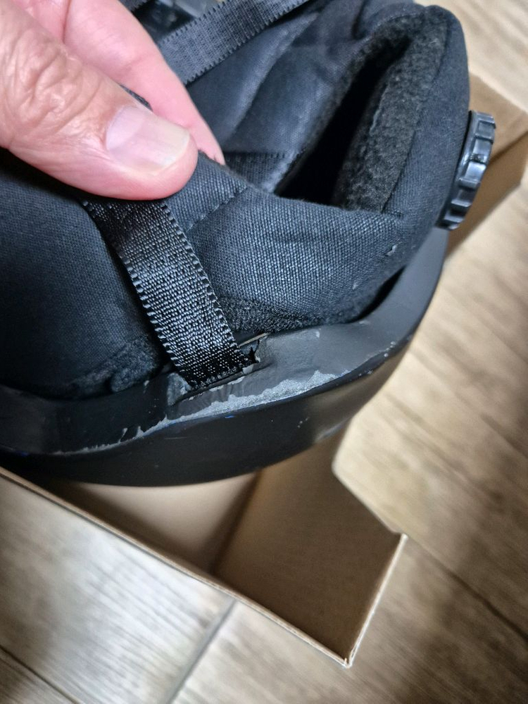 번 (bern) 주니어 스노우보드/스키 헬멧 이미지