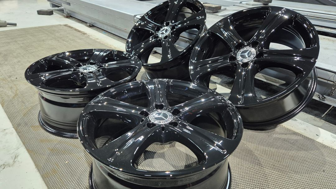 벤츠 E클래스 18인치 W213 블랙 중고 휠 팝니다.--7