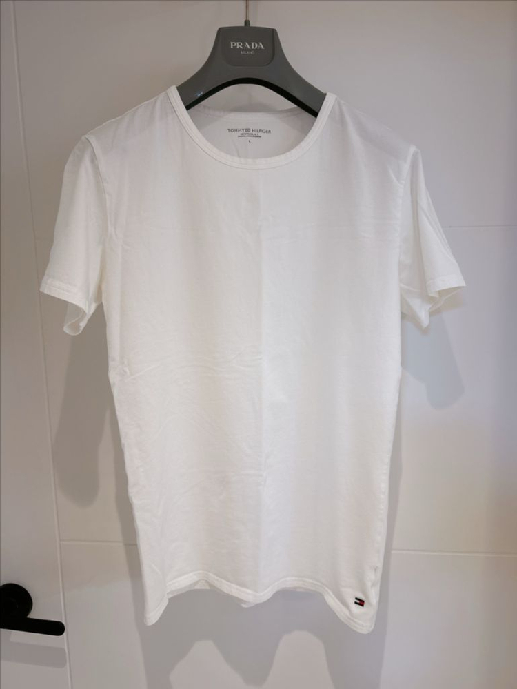 타미힐피거 반팔티3장세트 (새제품)--1