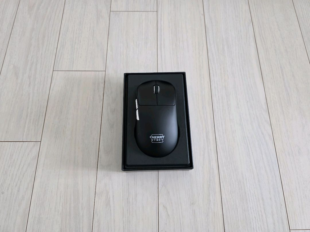 체리 XTRFY M68 PRO 무선 게이밍 마우스--1