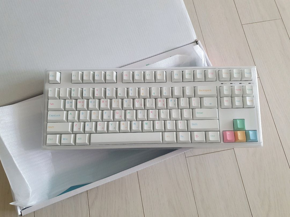 앱코 ak87h 기계식 키보드 홀리판다 스위치 이미지