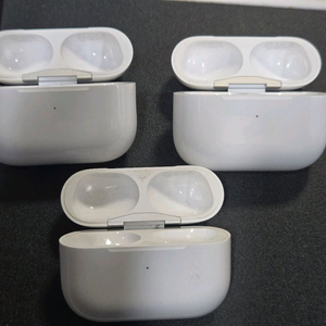에어팟프로2 c타입 본체 팝니다. 이미지