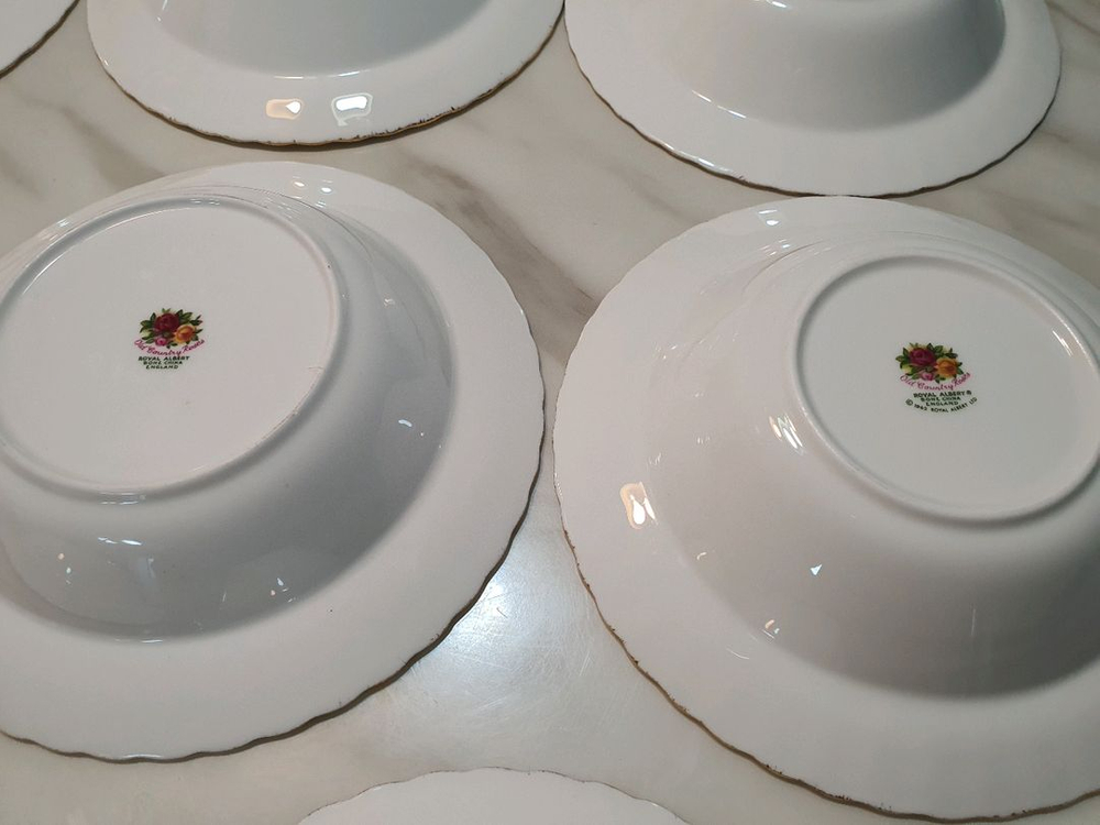 빈티지 영국 로얄알버트 황실장미 림스볼20cm개당값--5