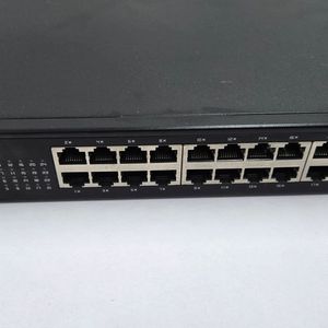 ipTIME 24포트 스위칭허브 SG24BCM mini 판매합니다.