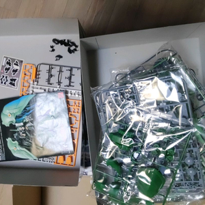 반다이 hguc 크샤트리아 (일부 개봉) 프라모델