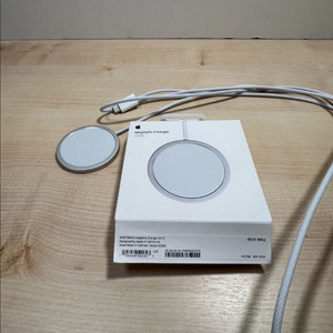 맥세이프 무선충전기 2m