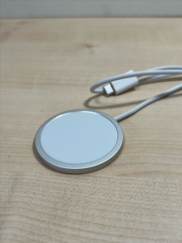 맥세이프 무선충전기 2m--2