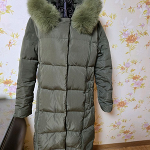 B WITH U 여성 구스 롱패딩 (카키) 이미지