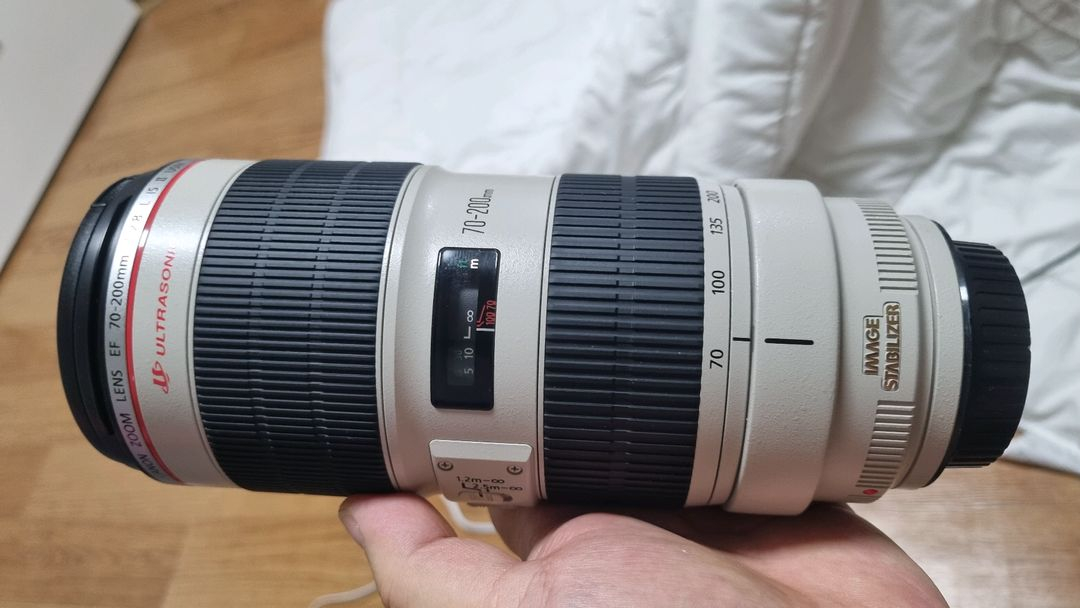 캐논 EF 70-200mm F2.8L IS II USM (초A급 풀박스 + 2배 익스텐더 포함) r8 교환 가능--2