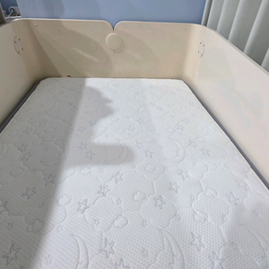 일룸 팅클팝 침대 2개