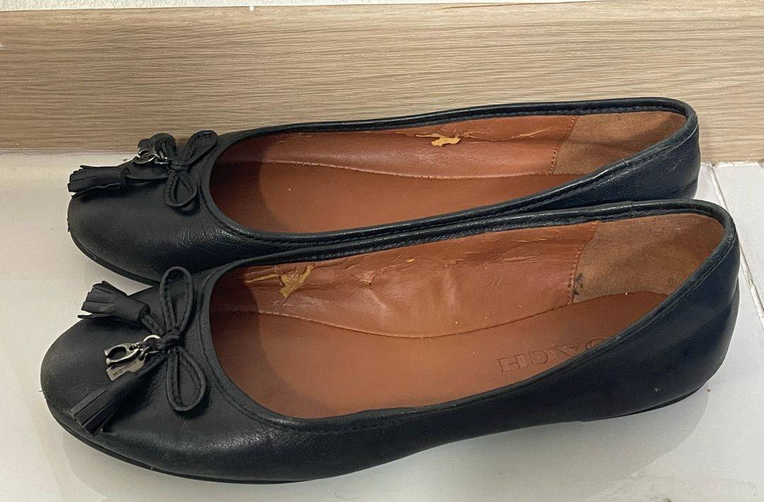 코치 여성 태슬 플랫 단화 정품 팝니다--1