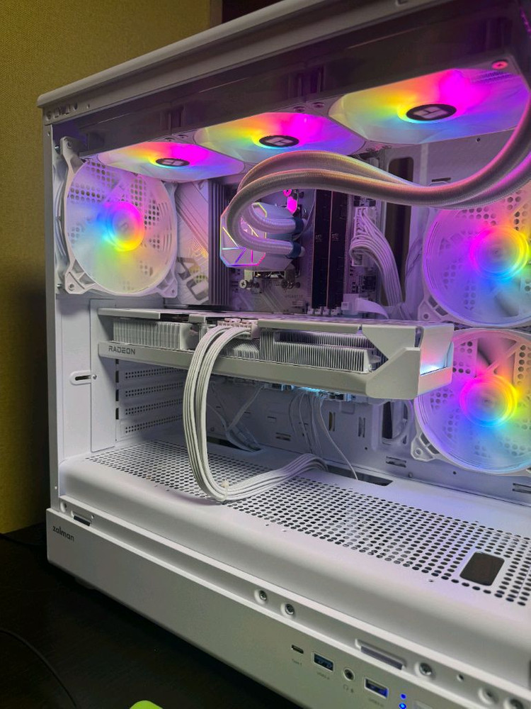 컴퓨터(9800X3d +9070XT)9004--1