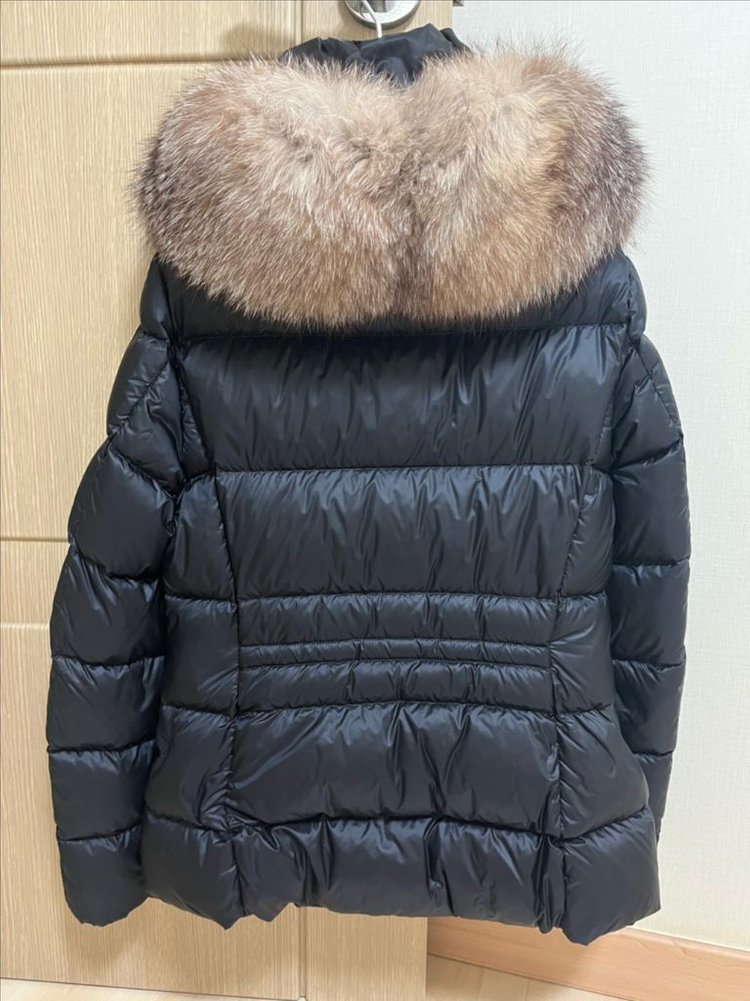 몽클레어 폭스퍼 보에드 블랙 1사이즈 이미지