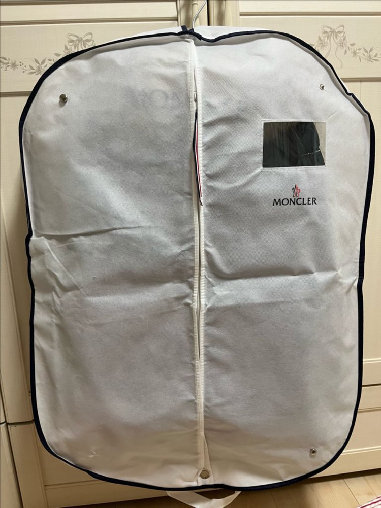 몽클레어 폭스퍼 보에드 블랙 1사이즈 이미지