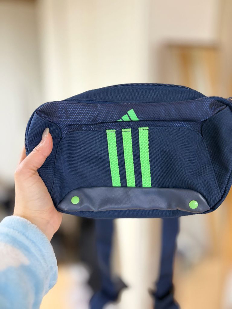 아디다스 힙색백 네이비 새거 이미지
