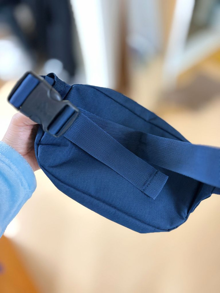 아디다스 힙색백 네이비 새거 이미지