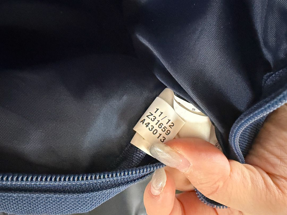 아디다스 힙색백 네이비 새거 이미지