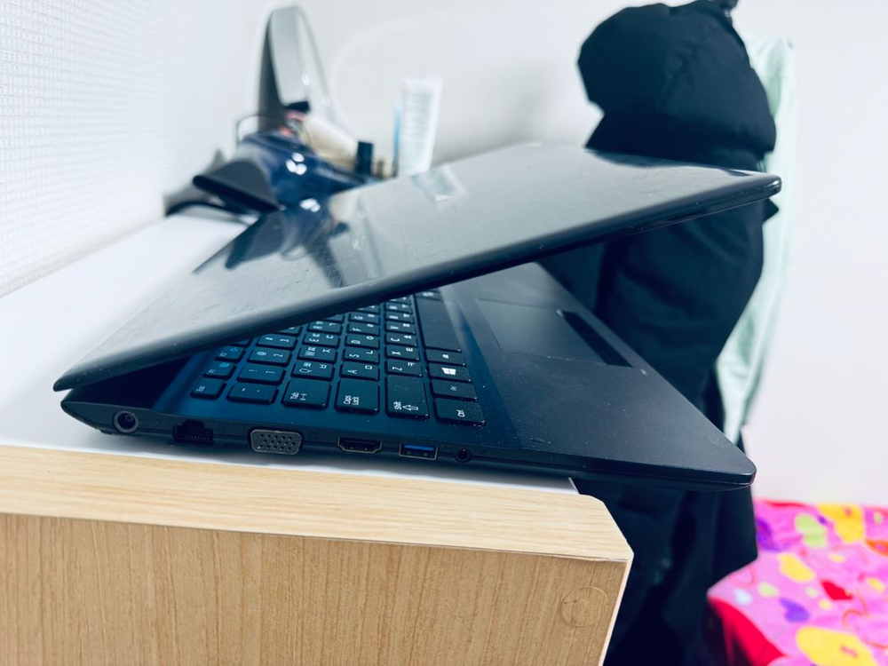 삼성 15인치 사무용 유튜브감상 가성비 노트북--1