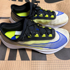 나이키 줌플라이3 러닝화 290 중고