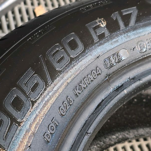 BMW2 액티브투어러 U06 브레데스테인 205 60 17 205/60R17 A급 판매 이미지