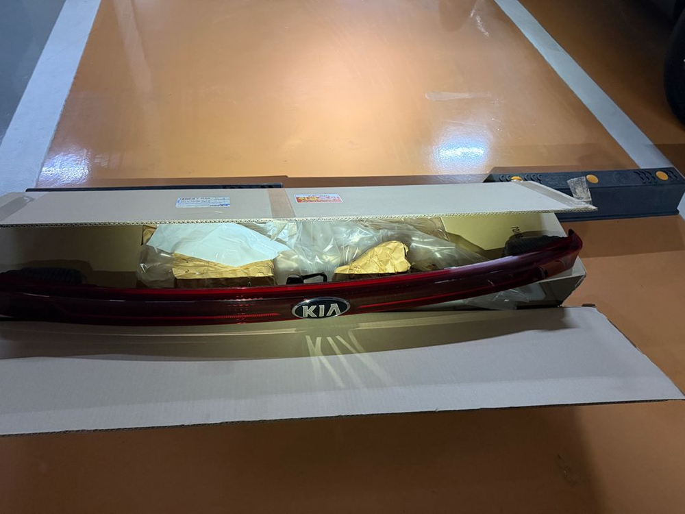 카니발ka4 페리전 스타일옵션들어간 리어테일램프--1