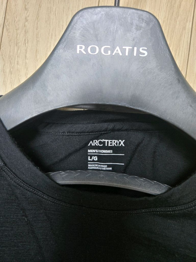 아크테릭스 이오니아 메리노 울 LS 맨 L 판매(가격인하)--2