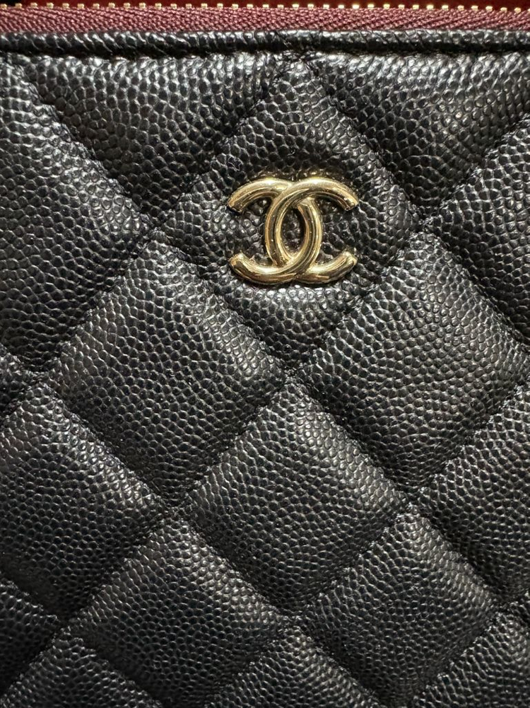 샤넬 클래식 클러치 뉴미듐--4