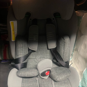 시크이지턴360i카시트