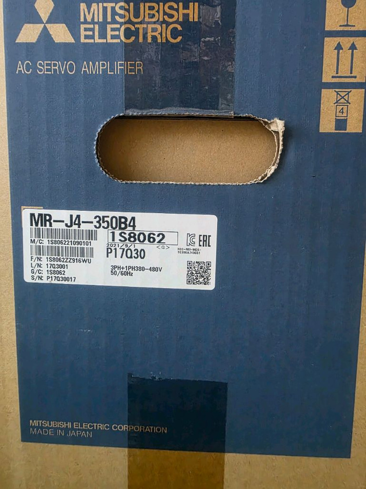 MITSUBISHI SERVO MOTOR, AMP--1