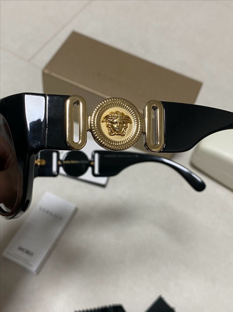 베르사체 선글라스(VE4265) 이미지