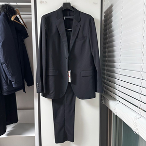 유니클로 남성용 슬림핏 감탄정장세트 (L,79) 블랙