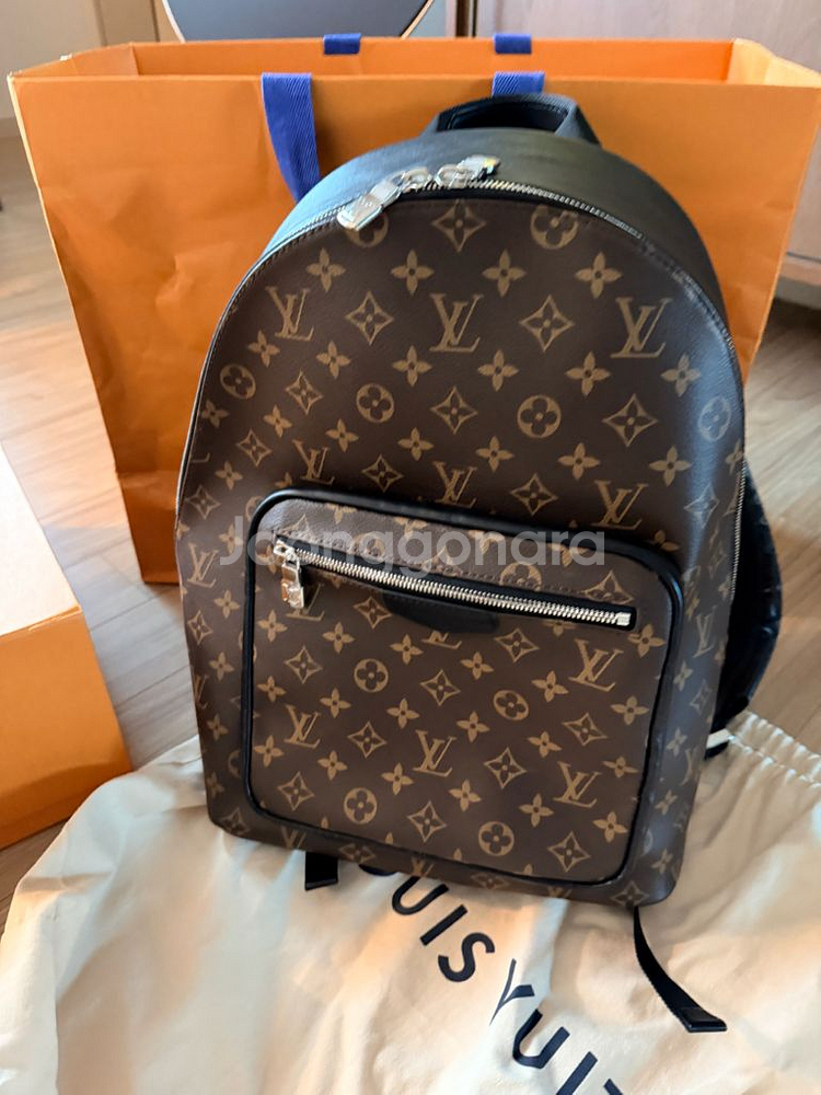 루이비통 조쉬백팩153만착불(상태매우좋음) LOUIS VUITTON--1